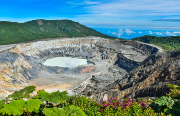 COSTA RICA_UCOC_UCOC3_le-cratere-du-volcan-poas-dannhauer-simon-25196
