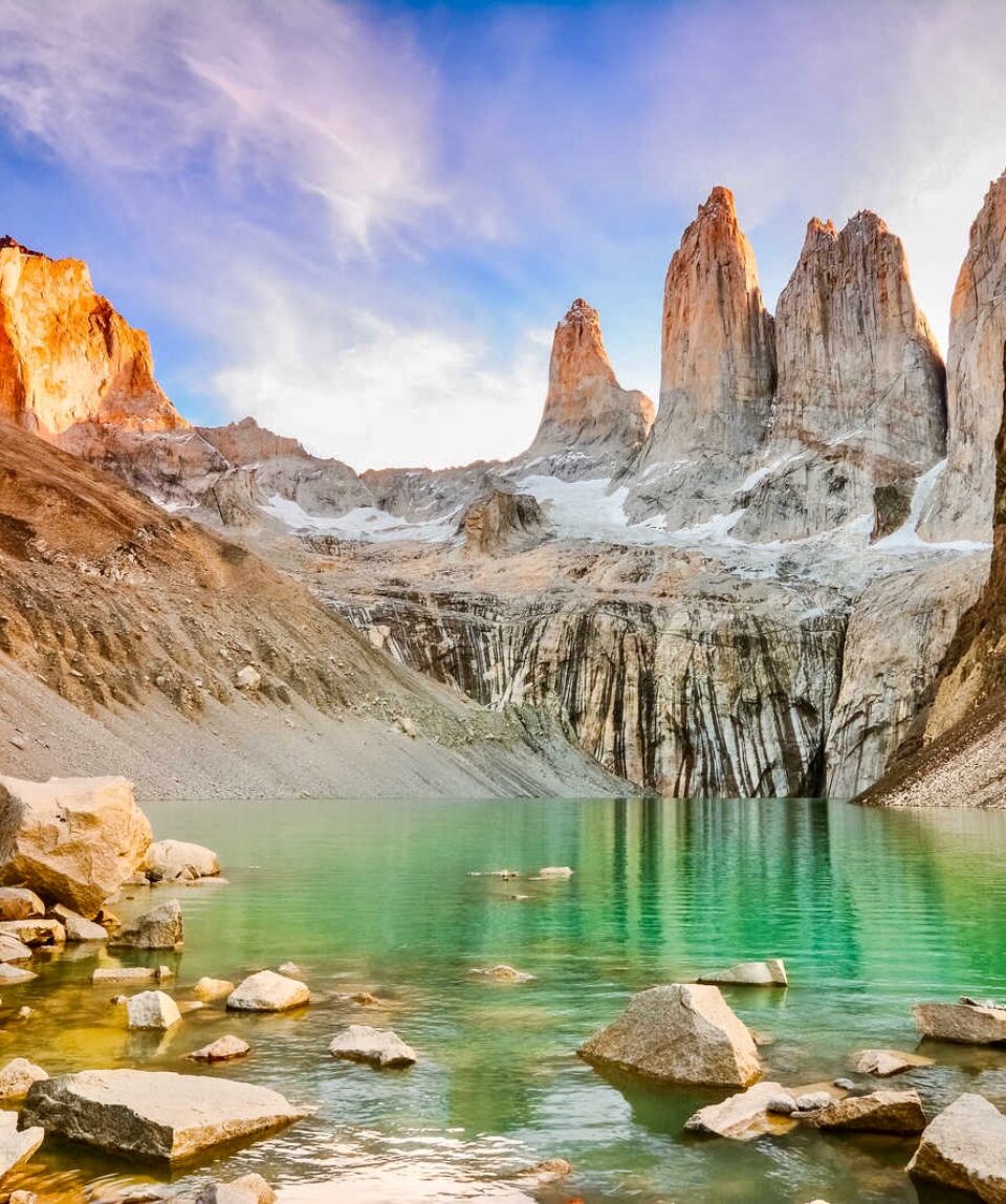 PATAGONIA_ARGENTINA_UARPCTDF_SQUARE_laguna-torres-avec-les-tours-au-coucher-du-soleil-parc-national-torres-del-paine-patagonie-chili-davidionut-26747